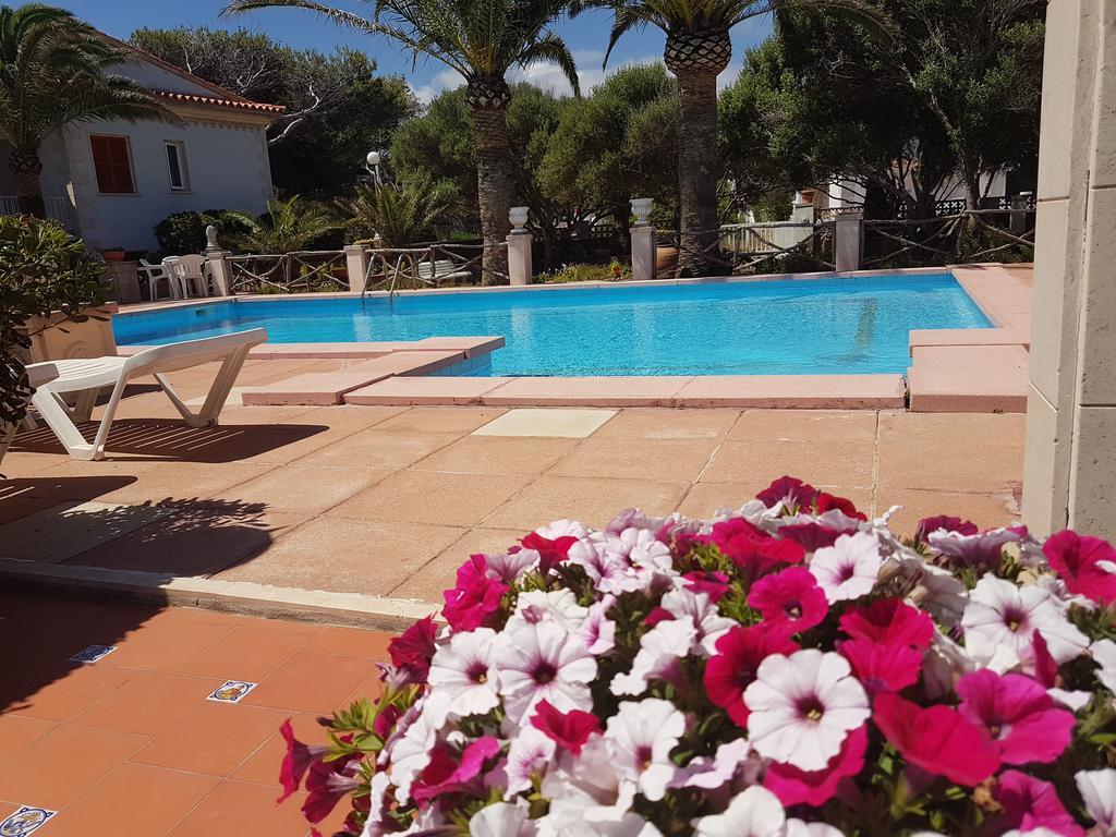 Las Belisas Arenal d'en Castell Exterior photo